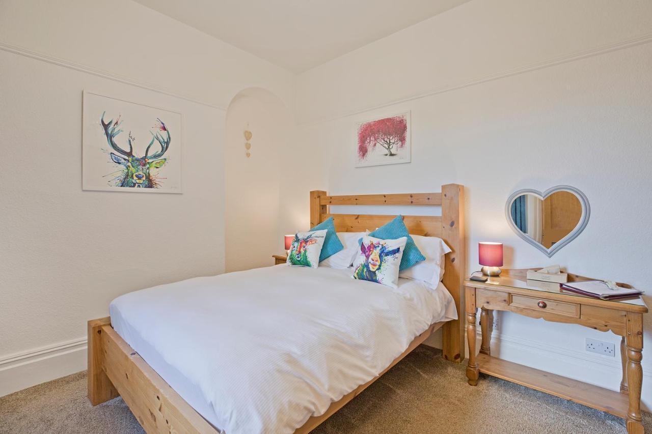 White Rose Guest House Filey Esterno foto
