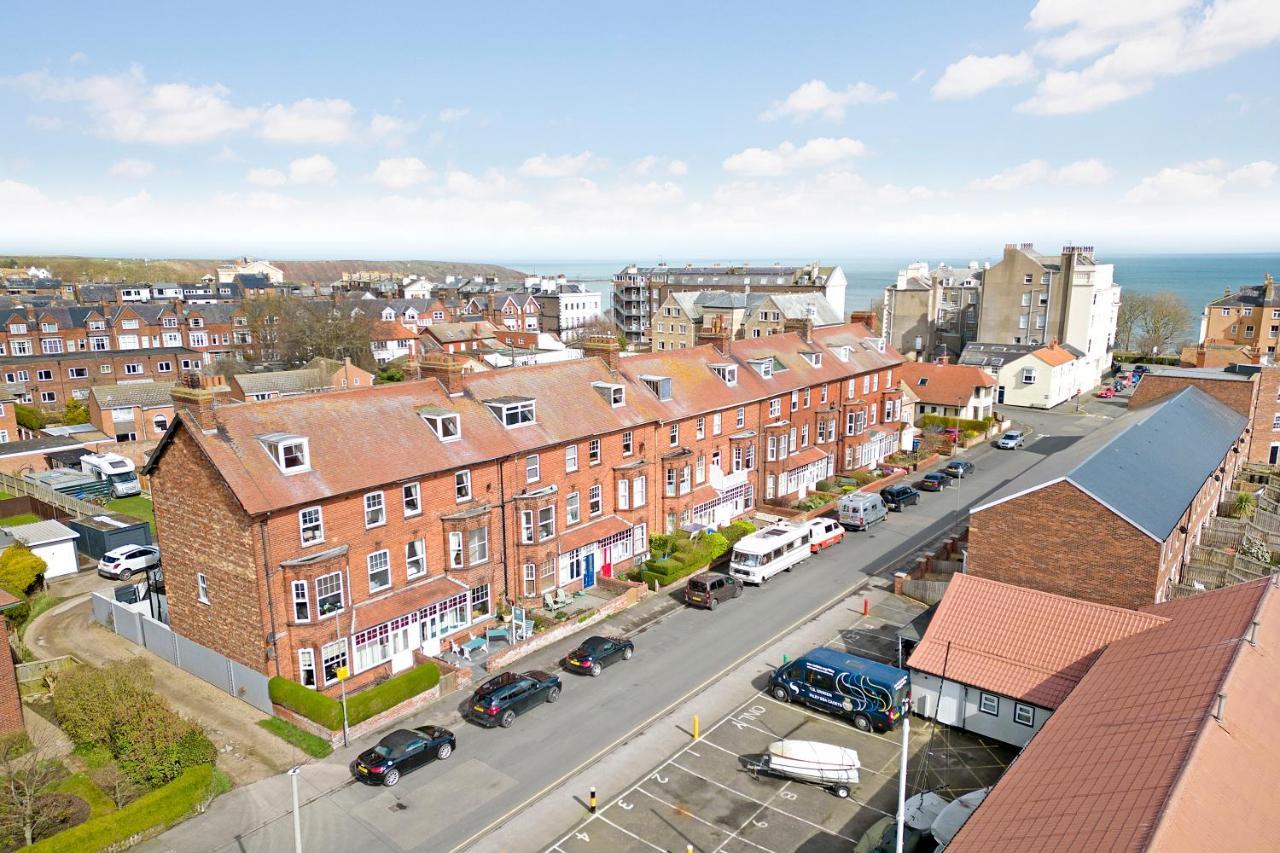 White Rose Guest House Filey Esterno foto
